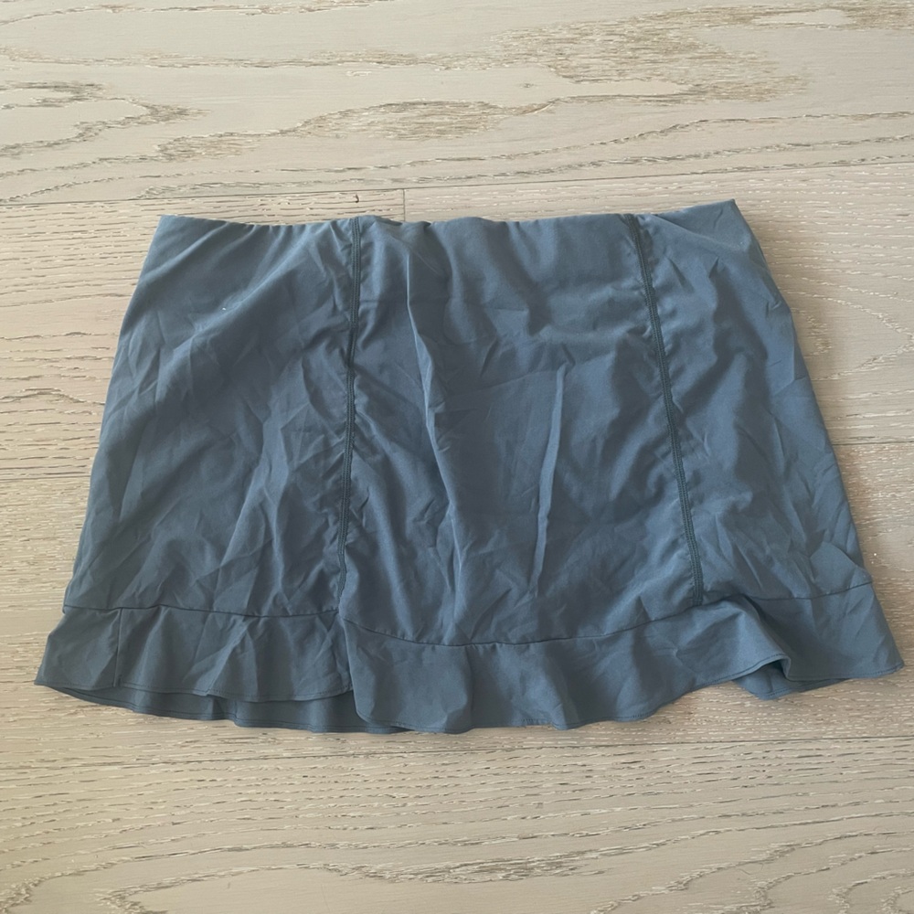Dark Gray Wilson Tennis skirt - Picture 2 of 2